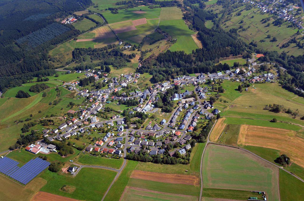 Kirmes Züsch 2025